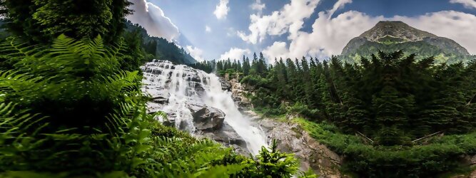 Trip Österreich - imposantes Naturschauspiel & Energiequelle in Österreich | beeindruckende, imposante Wasserfälle sind beruhigend & bringen Abkühlung an Sommertagen